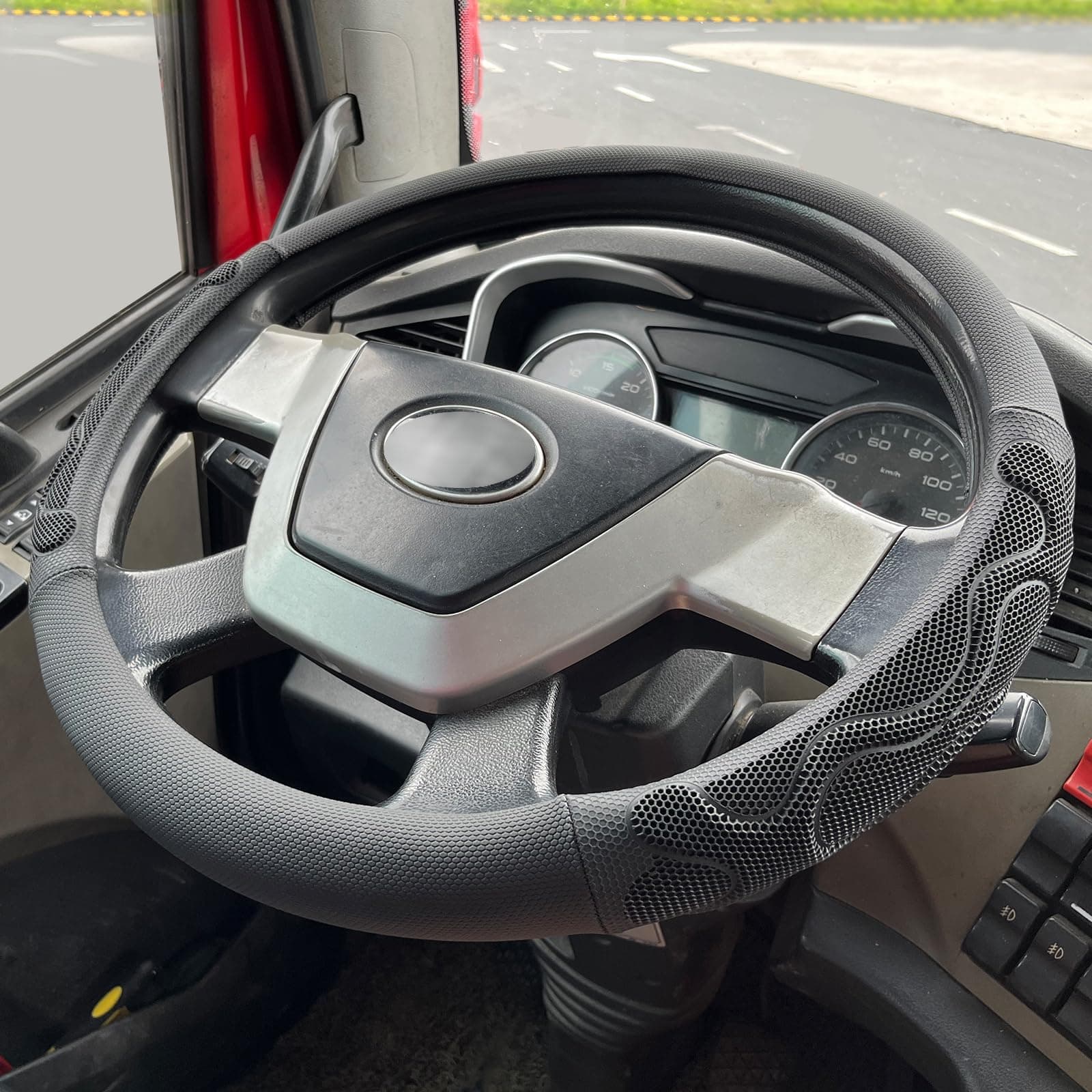 PINCTROT XL Size 17.5-18 Inch Comfy Grip Steering Wheel Cover for Semi Truck, Fits RV, Big Rig Trucker, 18 Wheeler and Classic Cars, Anti-Slip Design 17.5-18 Inch(Silicone Black)