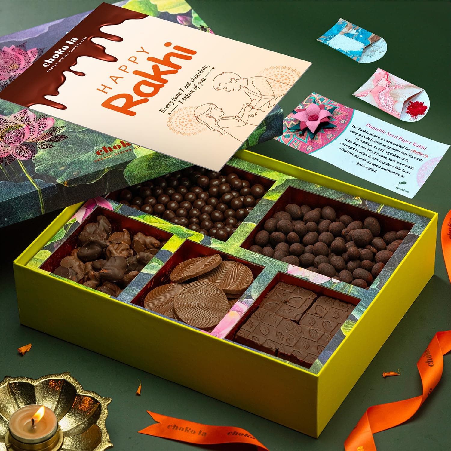 Choko la Regalia Chocolate Gift Hamper | Assorted Premium Couverture Chocolates with Butterscotch, Peanut Crunchettes, Dark Rochers, Milk Discs & Rice Crispy Bar | 740g | Ideal for Festive & Celebration Gifting