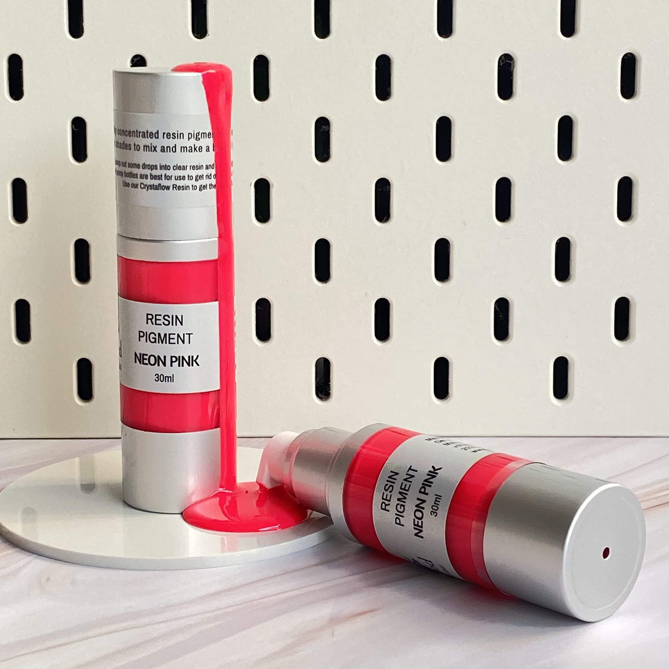 Get Inspired Neon Pink Resin Pigment Paste 30ml in a no mess easy Pump bottle Pink