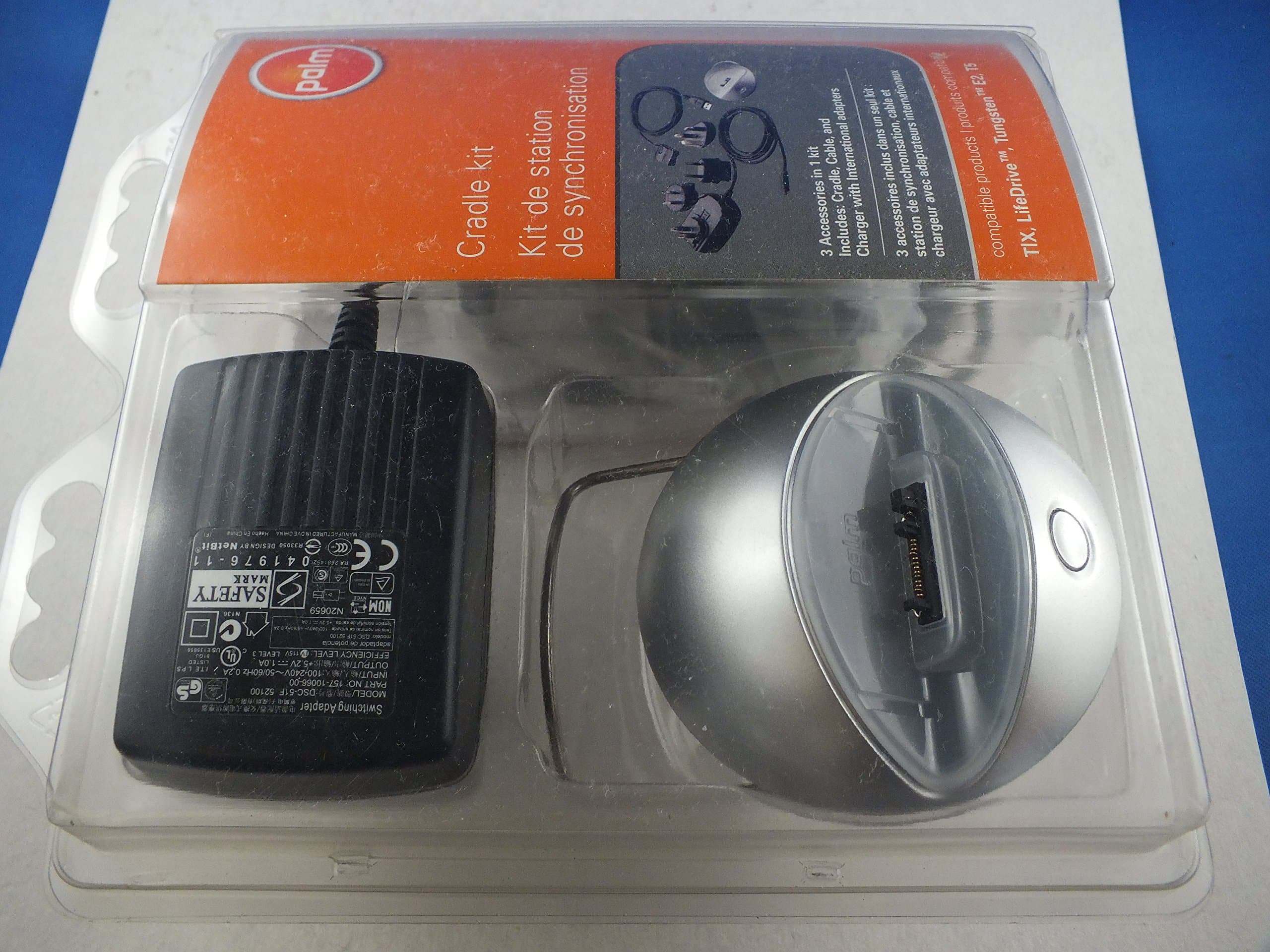 Palm 3199WW Cradle Kit for Tungsten E2/T5/TX and LifeDrive