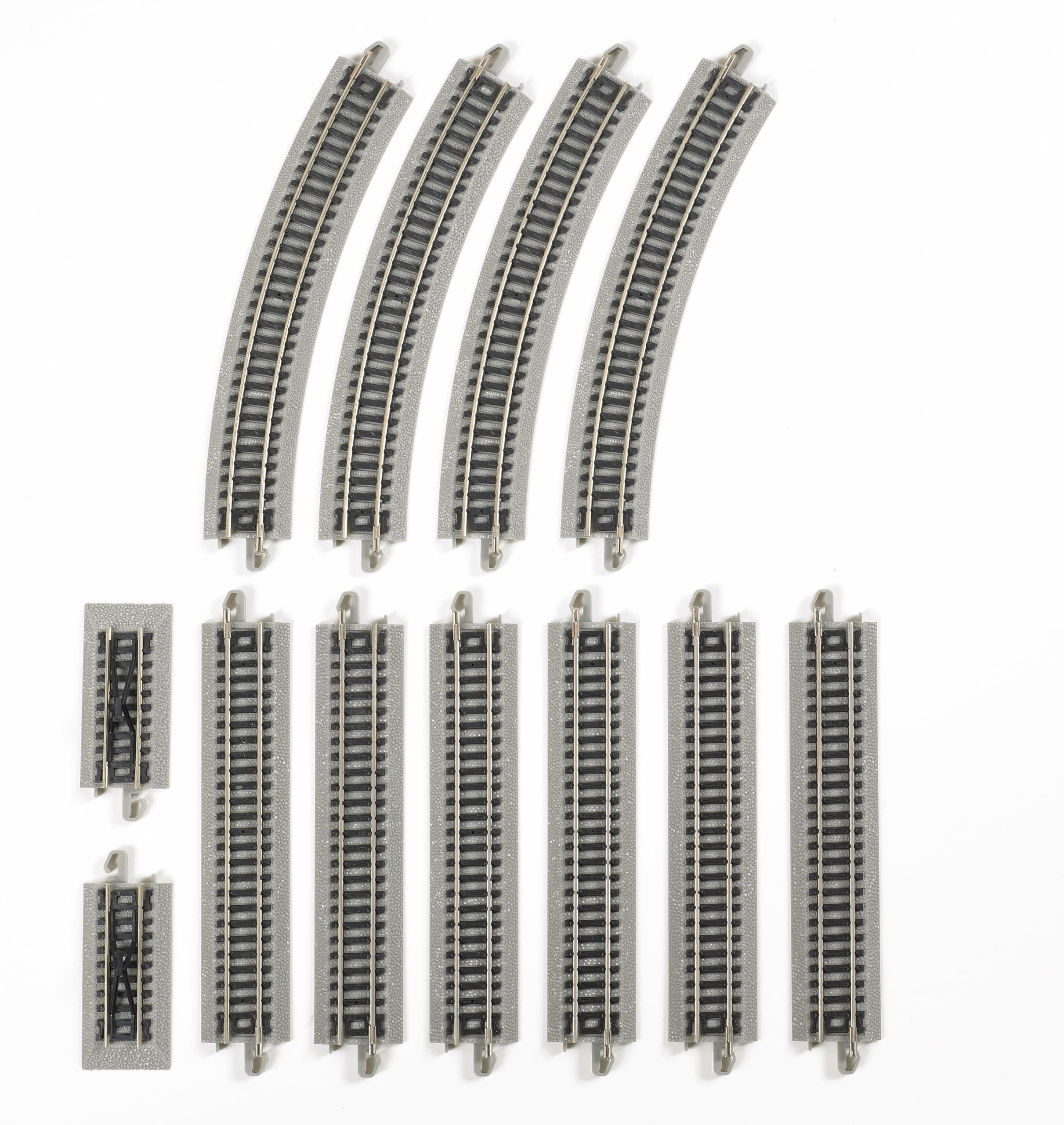 Bachmann Trains 44547 (Trains ELECTRONIC AUTO-REVERSING SYSTEM-NICKEL SILVER E-Z TRACK With Grey Roadbed-HO Scale