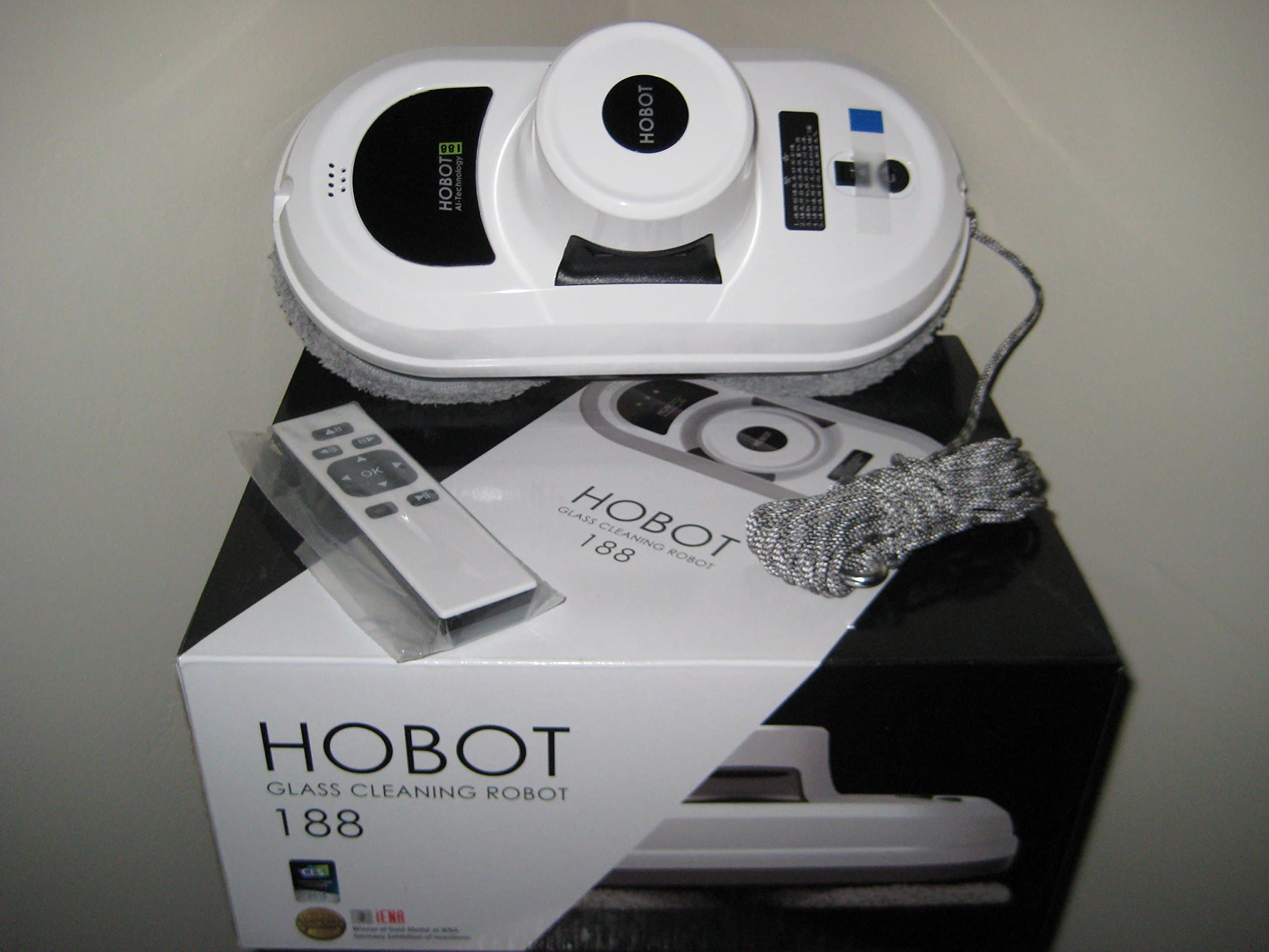 Hobot - Window Glass Cleaning Robot Remote Control Automatic