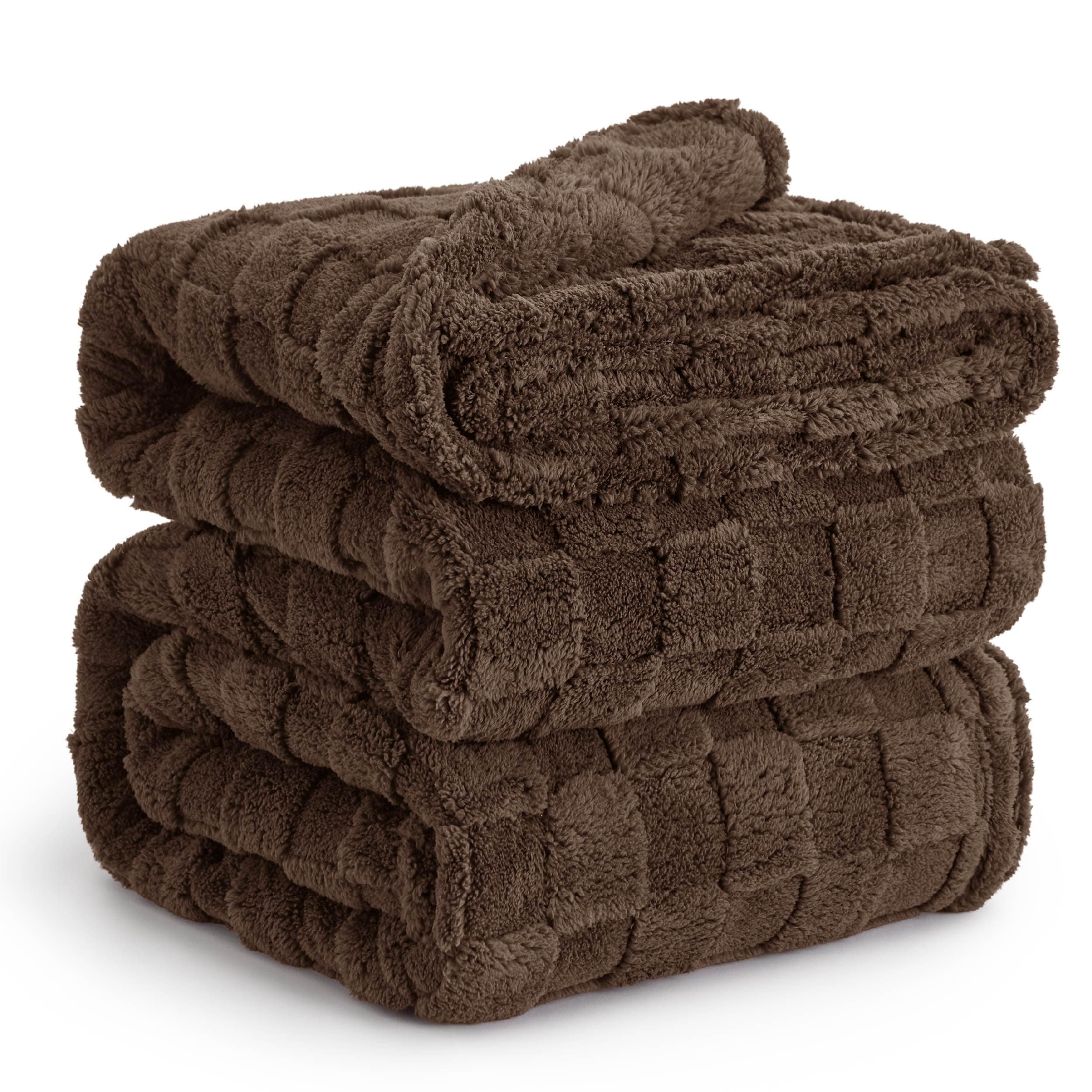 Bedsure GentleSoft King Size Blanket for Bed - Super Soft Cozy Blankets for Women Men Girls, Large Fuzzy Fleece Throw for Bedroom Decor, Brown,108x90 Inches
